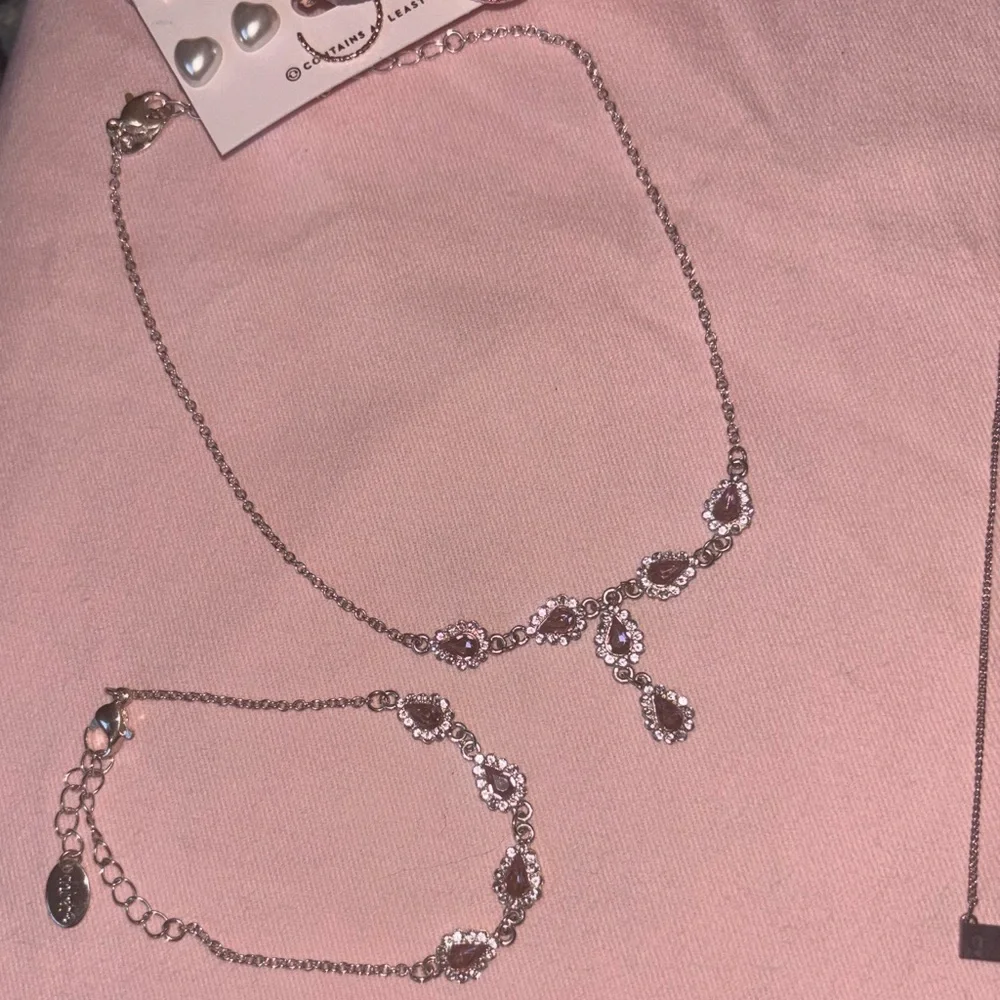 Earrings set , necklaces , bracelet , women & girls jewelry bundle 22 pieces